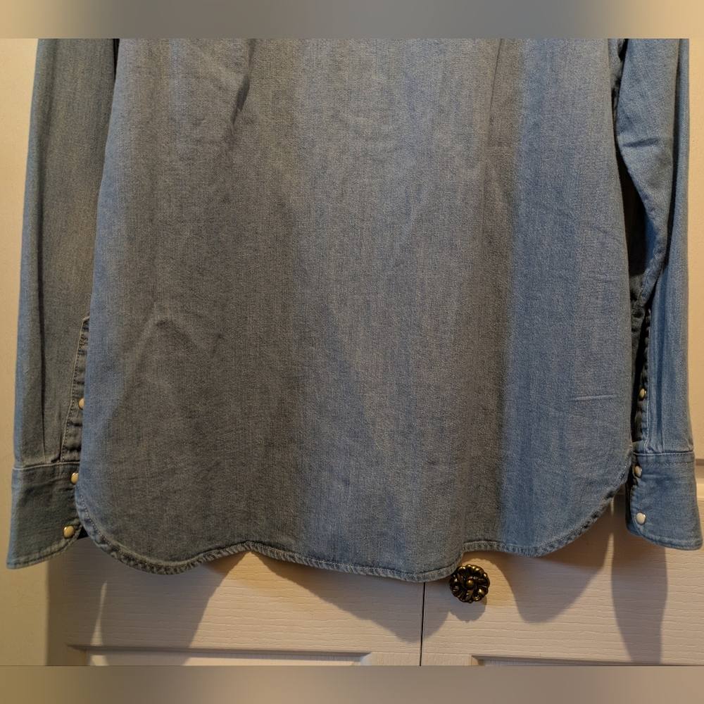 Banana Republic The Perfect Denim Everyday Shirt Snap Buttons Size XS New! - Picture 14 of 15